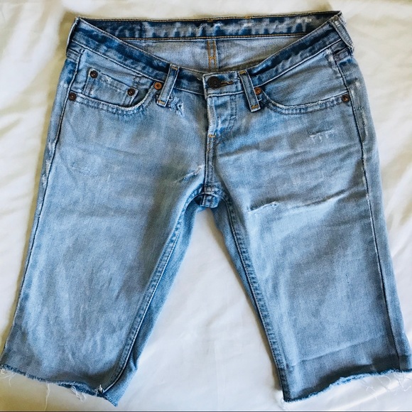 levi's distressed bermuda shorts